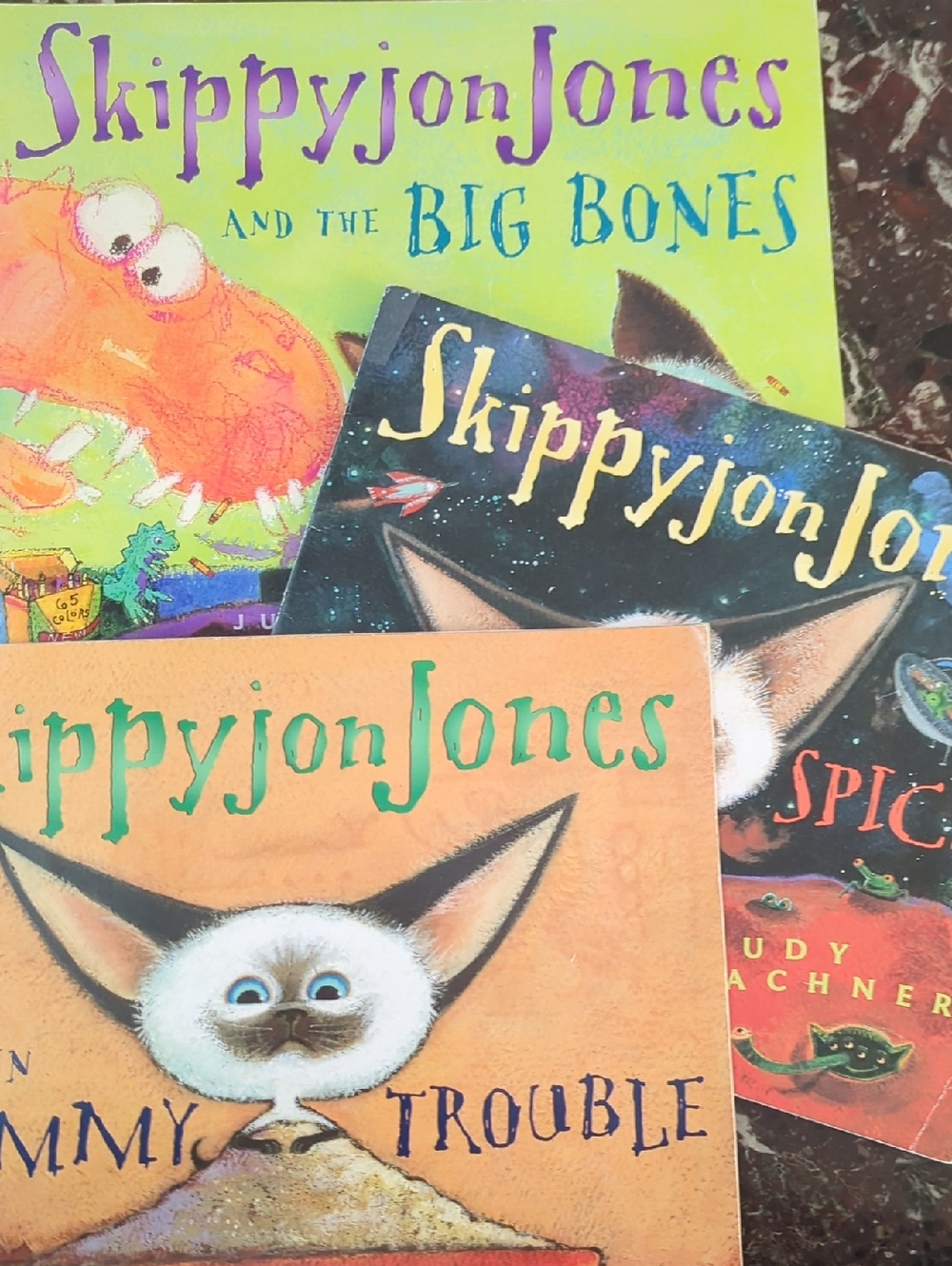 Scholastic Skippyjon Jones Book Set - Green, Orange, Black, Blue, Purple
